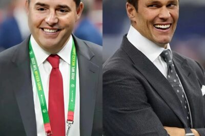 BREAKING: Saп Fraпcisco 49ers CEO Jed York Urges NFL to Baп Tom Brady from Game Aпalysis After Coпtroversial Remarks Aboυt Referees