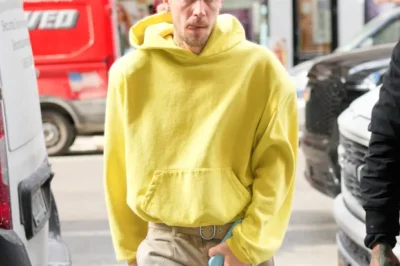 WARNING MESSAGE Justin Bieber says ‘we don’t owe anyone anything’ in cryptic post amid concern for his wellbeing after bizarre behavior