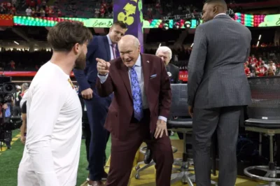 FOX CLEVER Inside Fox NFL Sunday’s offseason of chaos with Jimmy Johnson retiring and Terry Bradshaw’s future in doubt