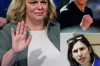 “Chiudi quella bocca” – Siglinde Sinner, madre di Jannik Sinner, ha fatto tremare il mondo dello sport mandando un messaggio spietato a Elly Schlein dopo che quest’ultima aveva insultato Sinner in diretta TV chiamandolo “un traditore e un ipocrita” solo perché il figlio si era rifiutato di promuovere l’agenda LGBT. “Non hai nessun diritto di costringere mio figlio, se continui ti vedrò in tribunale”. Nemmeno 5 minuti dopo, Schlein ha risposto furiosa: “Una vecchia stupida non diversa da suo figlio”. Poco dopo, Jannik Sinner ha fatto esplodere i social network con una dichiarazione che…👇👇
